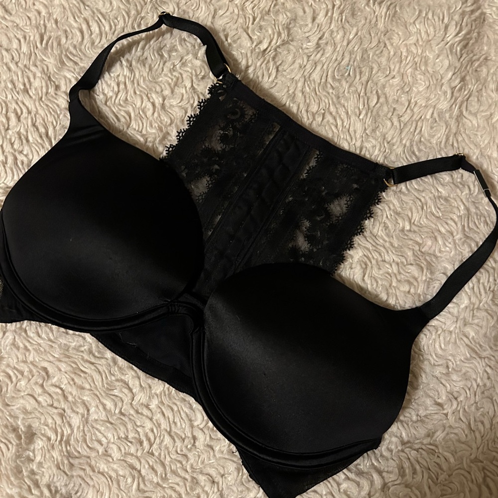 Victoria’s Secret Plunge Bralette